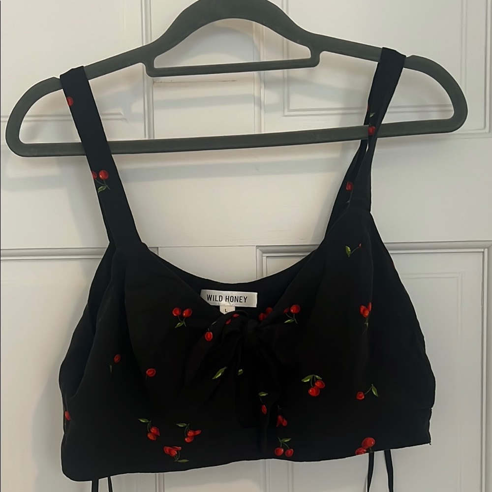 Wild Honey Black Sleeveless Crop Tank Top